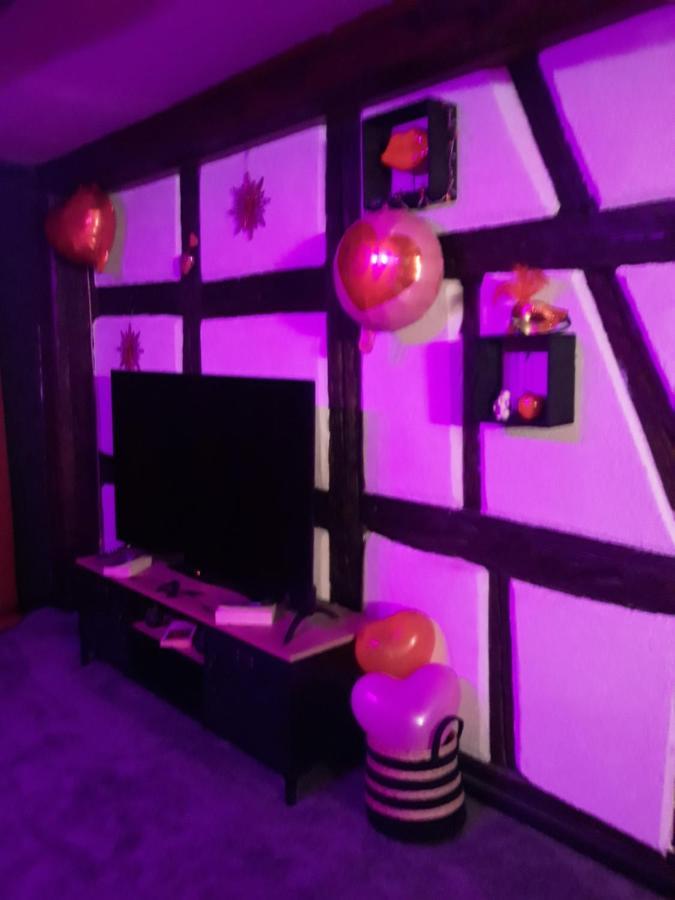 Love Room Le Rouge Et Noir Barr Exteriér fotografie