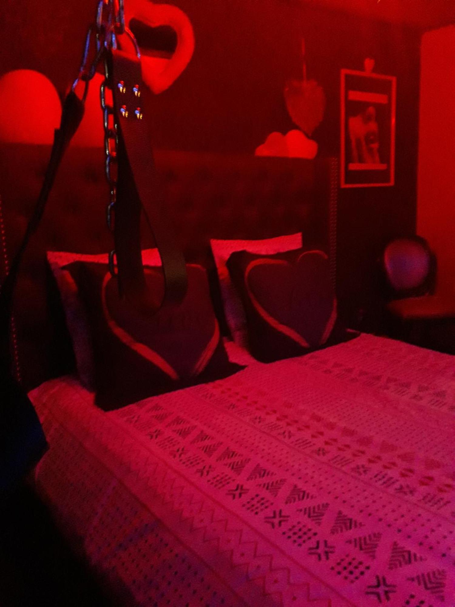 Love Room Le Rouge Et Noir Barr Exteriér fotografie